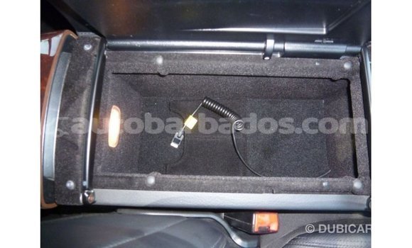 Buy Import Mercedes-Benz 190 (W201) White Car in Import - Dubai in Barbados Buy Import Mercedes-Benz 190 (W201) White Car in Import - Dubai in Barbados