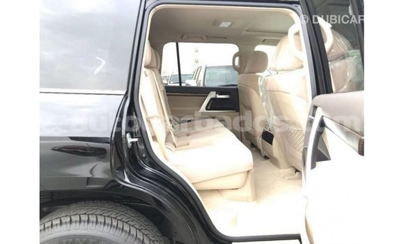 Buy Import Toyota Land Cruiser Black Car in Import - Dubai in Barbados Buy Import Toyota Land Cruiser Black Car in Import - Dubai in Barbados