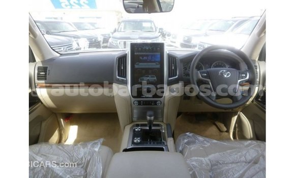 Buy Import Toyota Land Cruiser White Car in Import - Dubai in Barbados Buy Import Toyota Land Cruiser White Car in Import - Dubai in Barbados