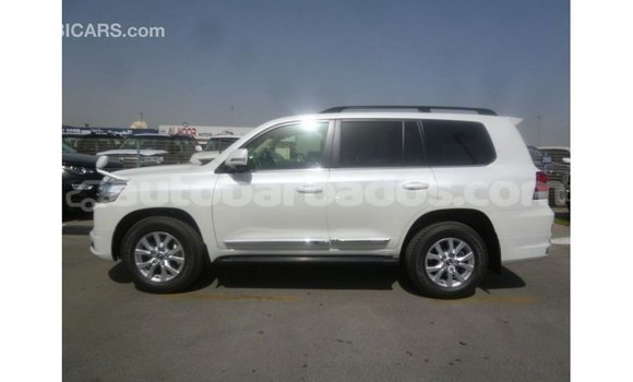 Buy Import Toyota Land Cruiser White Car in Import - Dubai in Barbados Buy Import Toyota Land Cruiser White Car in Import - Dubai in Barbados