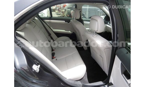 Buy Import Mercedes-Benz 190 (W201) Black Car in Import - Dubai in Barbados Buy Import Mercedes-Benz 190 (W201) Black Car in Import - Dubai in Barbados