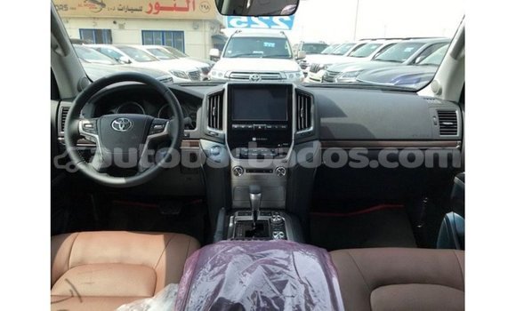 Buy Import Toyota Land Cruiser Black Car in Import - Dubai in Barbados Buy Import Toyota Land Cruiser Black Car in Import - Dubai in Barbados