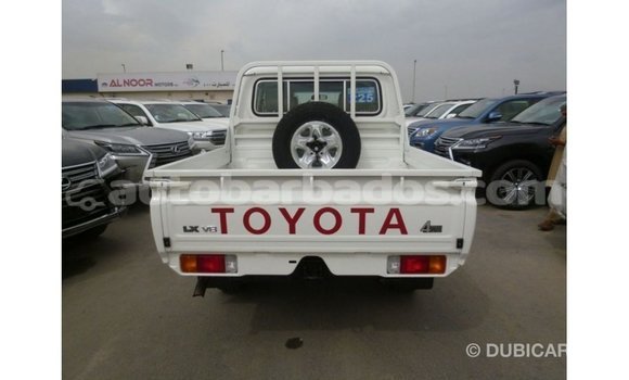 Buy Import Toyota Land Cruiser White Car in Import - Dubai in Barbados Buy Import Toyota Land Cruiser White Car in Import - Dubai in Barbados