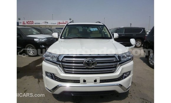Buy Import Toyota Land Cruiser White Car in Import - Dubai in Barbados Buy Import Toyota Land Cruiser White Car in Import - Dubai in Barbados