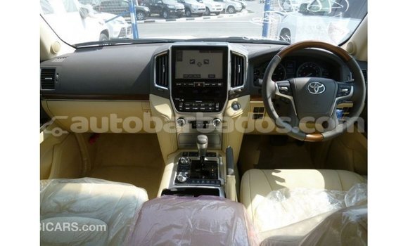 Buy Import Toyota Land Cruiser White Car in Import - Dubai in Barbados Buy Import Toyota Land Cruiser White Car in Import - Dubai in Barbados