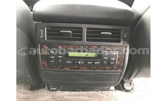 Buy Import Toyota Land Cruiser White Car in Import - Dubai in Barbados Buy Import Toyota Land Cruiser White Car in Import - Dubai in Barbados