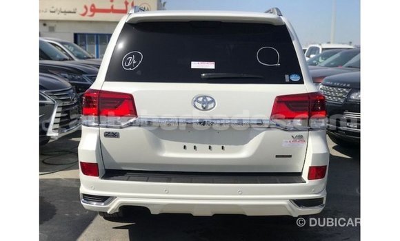 Buy Import Toyota Land Cruiser White Car in Import - Dubai in Barbados Buy Import Toyota Land Cruiser White Car in Import - Dubai in Barbados