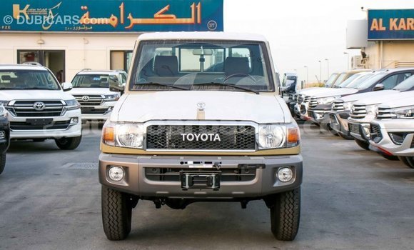 Buy Import Toyota Land Cruiser Beige Car in Import - Dubai in Barbados Buy Import Toyota Land Cruiser Beige Car in Import - Dubai in Barbados