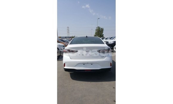 Buy Import Hyundai Sonata White Car in Import - Dubai in Barbados Buy Import Hyundai Sonata White Car in Import - Dubai in Barbados