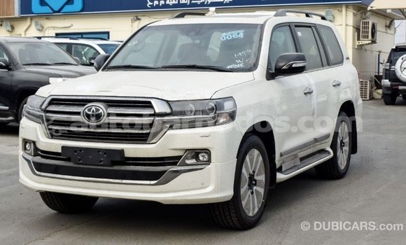Buy Import Toyota Land Cruiser White Car in Import - Dubai in Barbados Buy Import Toyota Land Cruiser White Car in Import - Dubai in Barbados