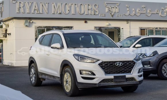 Buy Import Hyundai Tucson White Car in Import - Dubai in Barbados Buy Import Hyundai Tucson White Car in Import - Dubai in Barbados