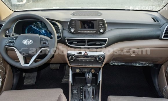 Buy Import Hyundai Tucson White Car in Import - Dubai in Barbados Buy Import Hyundai Tucson White Car in Import - Dubai in Barbados