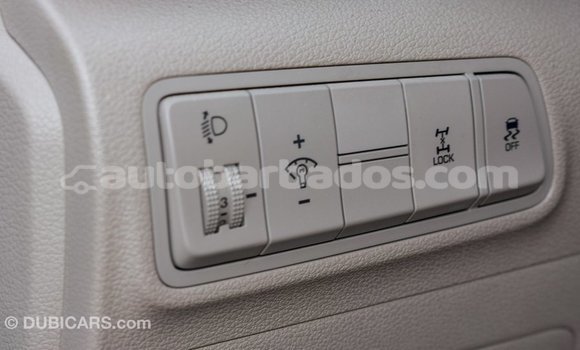 Buy Import Hyundai Tucson White Car in Import - Dubai in Barbados Buy Import Hyundai Tucson White Car in Import - Dubai in Barbados