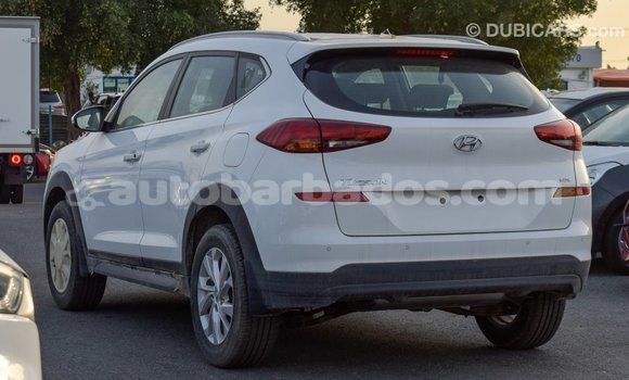 Buy Import Hyundai Tucson White Car in Import - Dubai in Barbados Buy Import Hyundai Tucson White Car in Import - Dubai in Barbados