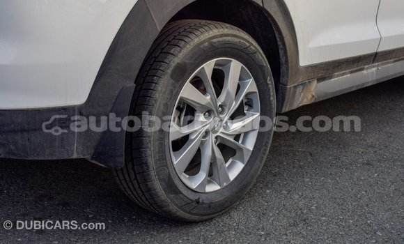 Buy Import Hyundai Tucson White Car in Import - Dubai in Barbados Buy Import Hyundai Tucson White Car in Import - Dubai in Barbados