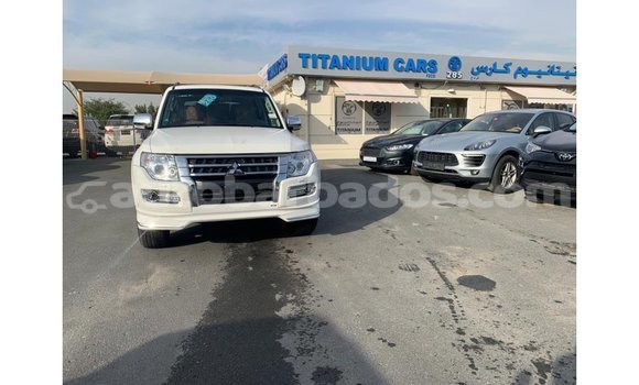 Buy Import Mitsubishi Pajero White Car in Import - Dubai in Barbados Buy Import Mitsubishi Pajero White Car in Import - Dubai in Barbados