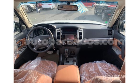 Buy Import Mitsubishi Pajero White Car in Import - Dubai in Barbados Buy Import Mitsubishi Pajero White Car in Import - Dubai in Barbados