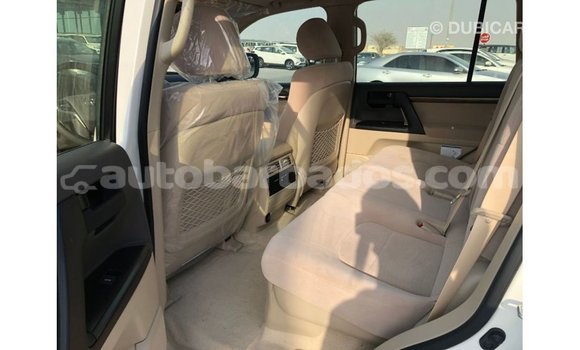 Buy Import Toyota Land Cruiser White Car in Import - Dubai in Barbados Buy Import Toyota Land Cruiser White Car in Import - Dubai in Barbados