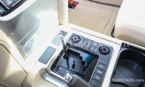 Buy Import Toyota Land Cruiser White Car in Import - Dubai in Barbados Buy Import Toyota Land Cruiser White Car in Import - Dubai in Barbados
