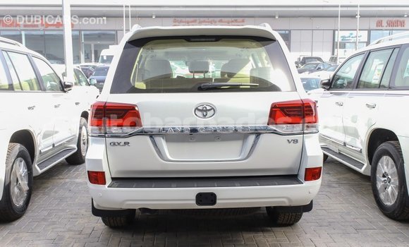 Buy Import Toyota Land Cruiser White Car in Import - Dubai in Barbados Buy Import Toyota Land Cruiser White Car in Import - Dubai in Barbados
