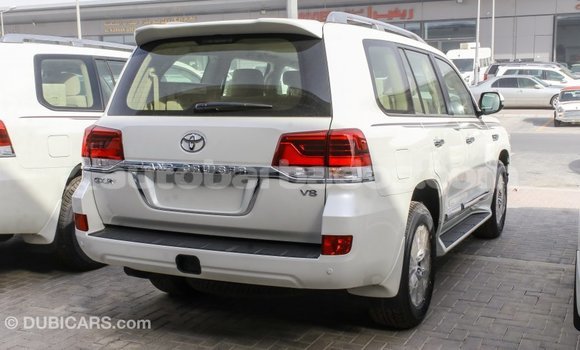 Buy Import Toyota Land Cruiser White Car in Import - Dubai in Barbados Buy Import Toyota Land Cruiser White Car in Import - Dubai in Barbados