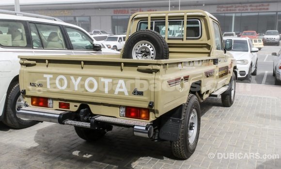 Buy Import Toyota Land Cruiser Beige Car in Import - Dubai in Barbados Buy Import Toyota Land Cruiser Beige Car in Import - Dubai in Barbados