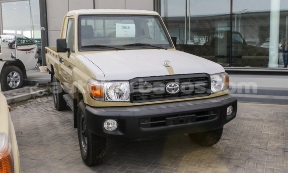 Buy Import Toyota Land Cruiser Beige Car in Import - Dubai in Barbados Buy Import Toyota Land Cruiser Beige Car in Import - Dubai in Barbados