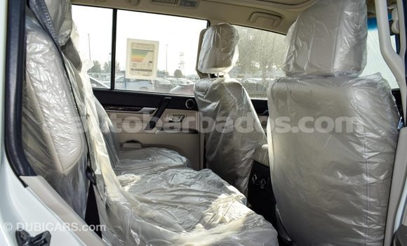 Buy Import Mitsubishi Pajero White Car in Import - Dubai in Barbados Buy Import Mitsubishi Pajero White Car in Import - Dubai in Barbados