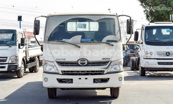 Buy Import Hino 300 Series White Truck in Import - Dubai in Barbados Buy Import Hino 300 Series White Truck in Import - Dubai in Barbados