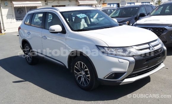 Buy Import Mitsubishi Outlander White Car in Import - Dubai in Barbados Buy Import Mitsubishi Outlander White Car in Import - Dubai in Barbados