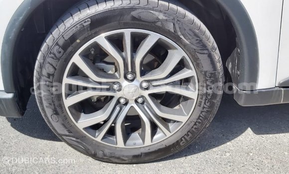 Buy Import Mitsubishi Outlander White Car in Import - Dubai in Barbados Buy Import Mitsubishi Outlander White Car in Import - Dubai in Barbados