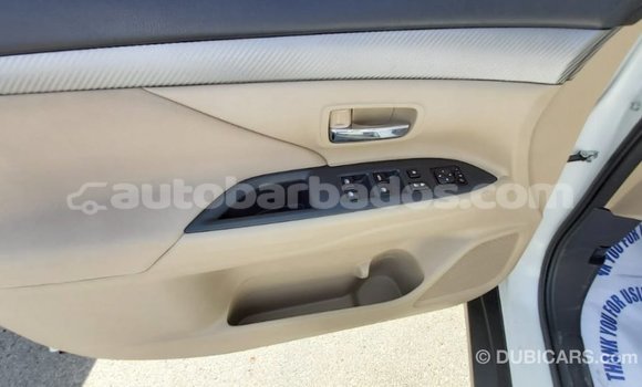 Buy Import Mitsubishi Outlander White Car in Import - Dubai in Barbados Buy Import Mitsubishi Outlander White Car in Import - Dubai in Barbados