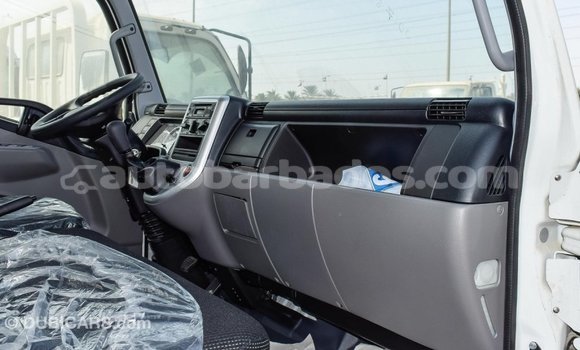 Buy Import Mitsubishi L400 White Truck in Import - Dubai in Barbados Buy Import Mitsubishi L400 White Truck in Import - Dubai in Barbados