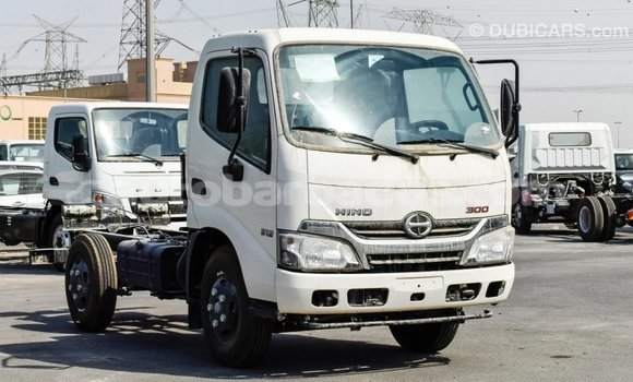 Buy Import Hino 300 Series White Truck in Import - Dubai in Barbados Buy Import Hino 300 Series White Truck in Import - Dubai in Barbados