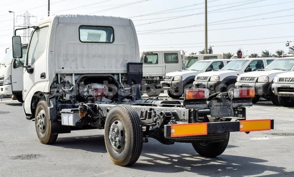 Buy Import Hino 300 Series White Truck in Import - Dubai in Barbados Buy Import Hino 300 Series White Truck in Import - Dubai in Barbados
