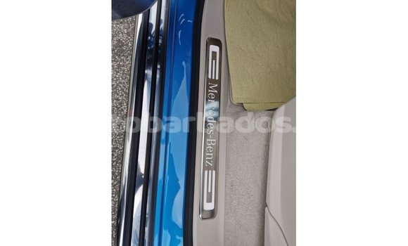 Buy Import Mercedes-Benz 190 (W201) Blue Car in Import - Dubai in Barbados Buy Import Mercedes-Benz 190 (W201) Blue Car in Import - Dubai in Barbados