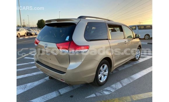 Buy Import Toyota Sienna Other Car in Import - Dubai in Barbados Buy Import Toyota Sienna Other Car in Import - Dubai in Barbados