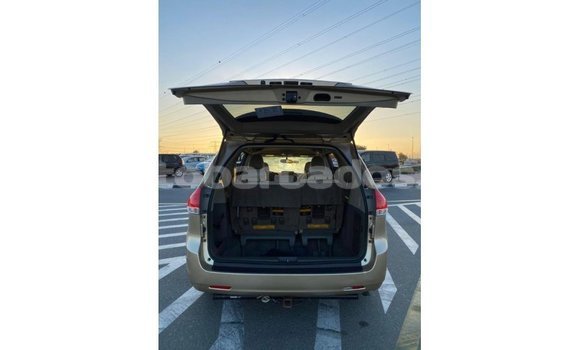 Buy Import Toyota Sienna Other Car in Import - Dubai in Barbados Buy Import Toyota Sienna Other Car in Import - Dubai in Barbados