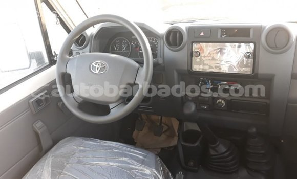 Buy Import Toyota Land Cruiser White Car in Import - Dubai in Barbados Buy Import Toyota Land Cruiser White Car in Import - Dubai in Barbados