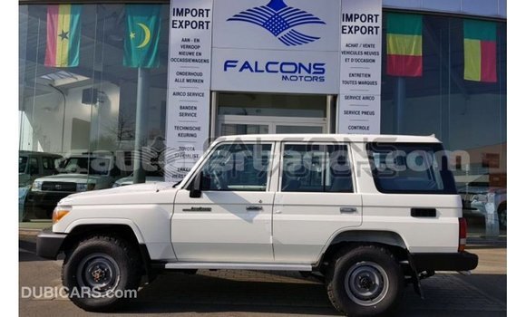 Buy Import Toyota Land Cruiser White Car in Import - Dubai in Barbados Buy Import Toyota Land Cruiser White Car in Import - Dubai in Barbados