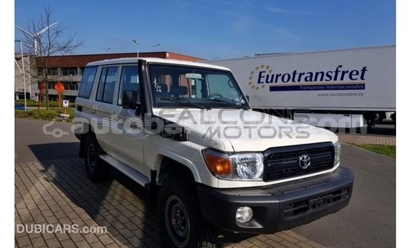 Buy Import Toyota Land Cruiser White Car in Import - Dubai in Barbados Buy Import Toyota Land Cruiser White Car in Import - Dubai in Barbados