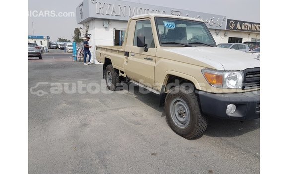 Buy Import Toyota Land Cruiser Beige Car in Import - Dubai in Barbados Buy Import Toyota Land Cruiser Beige Car in Import - Dubai in Barbados