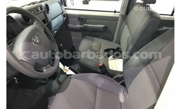 Buy Import Toyota Land Cruiser White Car in Import - Dubai in Barbados Buy Import Toyota Land Cruiser White Car in Import - Dubai in Barbados