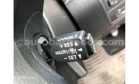 Buy Import Toyota Land Cruiser White Car in Import - Dubai in Barbados Buy Import Toyota Land Cruiser White Car in Import - Dubai in Barbados