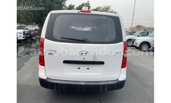 Buy Import Hyundai Cargo White Car in Import - Dubai in Barbados Buy Import Hyundai Cargo White Car in Import - Dubai in Barbados