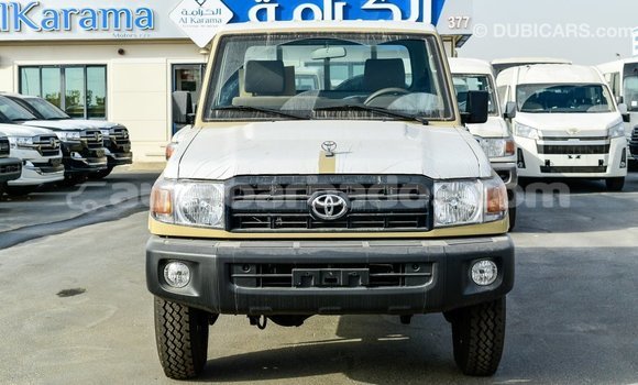 Buy Import Toyota Land Cruiser Beige Car in Import - Dubai in Barbados Buy Import Toyota Land Cruiser Beige Car in Import - Dubai in Barbados