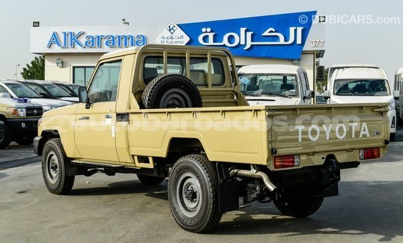 Buy Import Toyota Land Cruiser Beige Car in Import - Dubai in Barbados Buy Import Toyota Land Cruiser Beige Car in Import - Dubai in Barbados