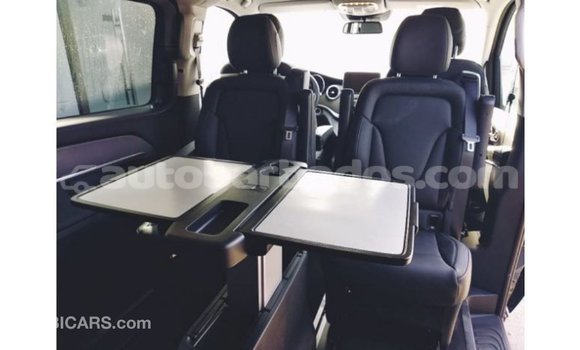 Buy Import Mercedes-Benz Viano Black Car in Import - Dubai in Barbados Buy Import Mercedes-Benz Viano Black Car in Import - Dubai in Barbados