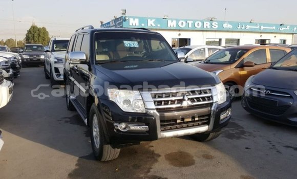 Buy Import Mitsubishi Pajero Black Car in Import - Dubai in Barbados Buy Import Mitsubishi Pajero Black Car in Import - Dubai in Barbados