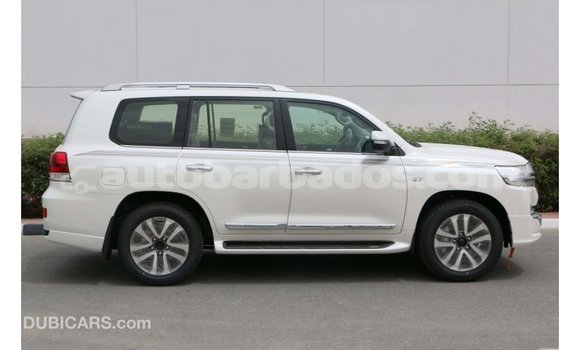 Buy Import Toyota Land Cruiser White Car in Import - Dubai in Barbados Buy Import Toyota Land Cruiser White Car in Import - Dubai in Barbados